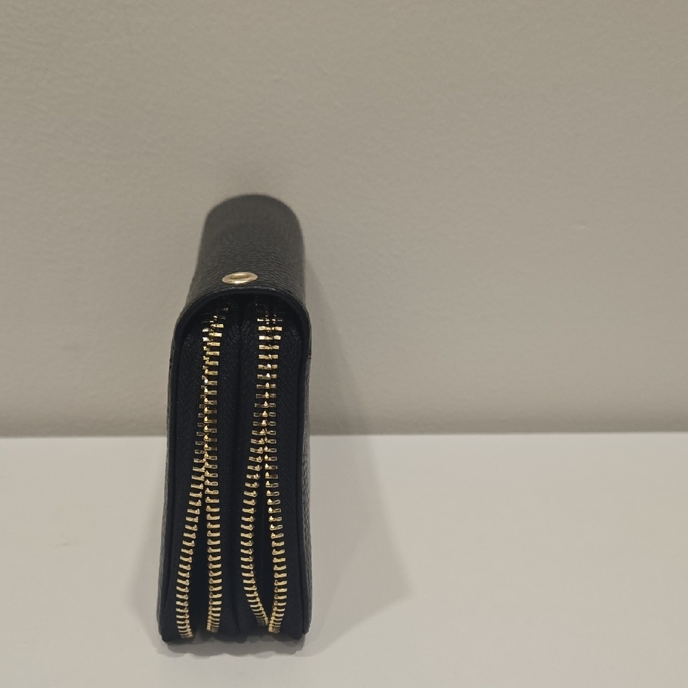 Black Leather Wallet - Picture 4 of 14